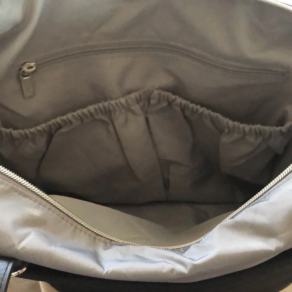 Skip Hop Nolita Neoprene Tote Diaper Bag - Black/Grey In Preloved Condition!